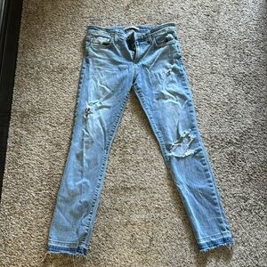 Joe’s Jeans Wakely Crop size 28